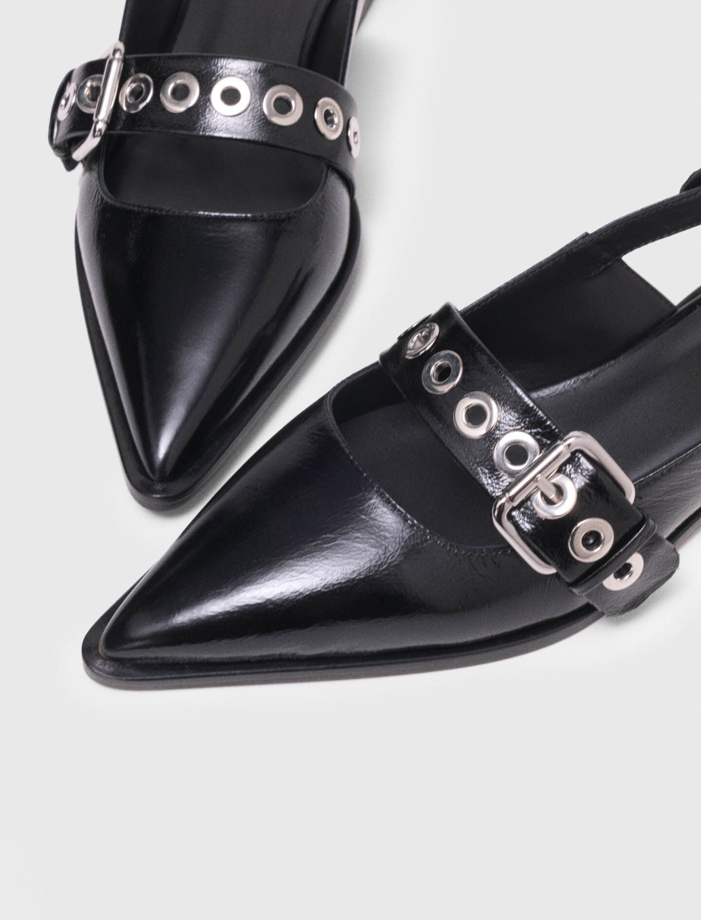 Maje Shop / Flat leather strap slingbacks