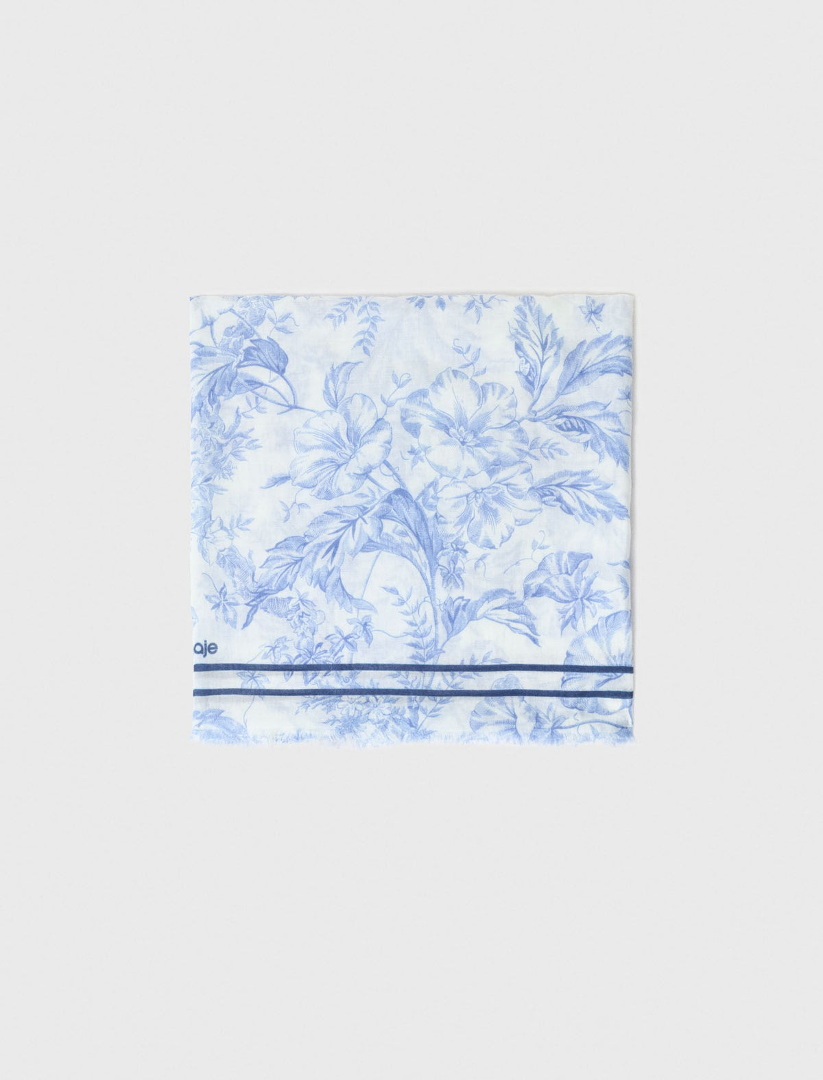 Maje Outlet / Floral print wool blend shawl