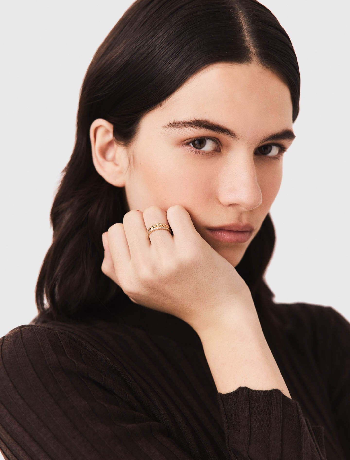 Maje New / Twisted gold rhinestone ring