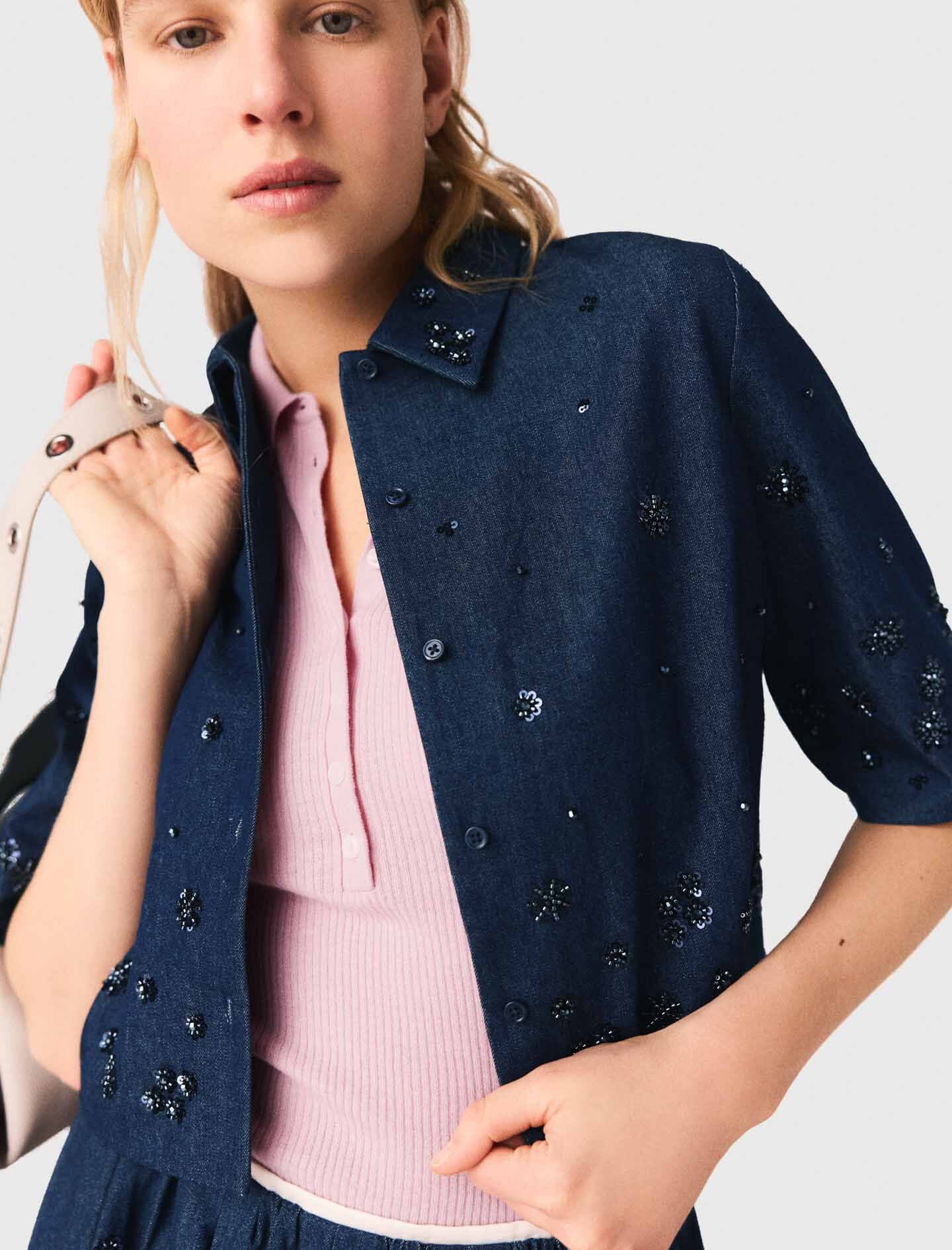 Maje Sale / Embroidered cropped denim shirt