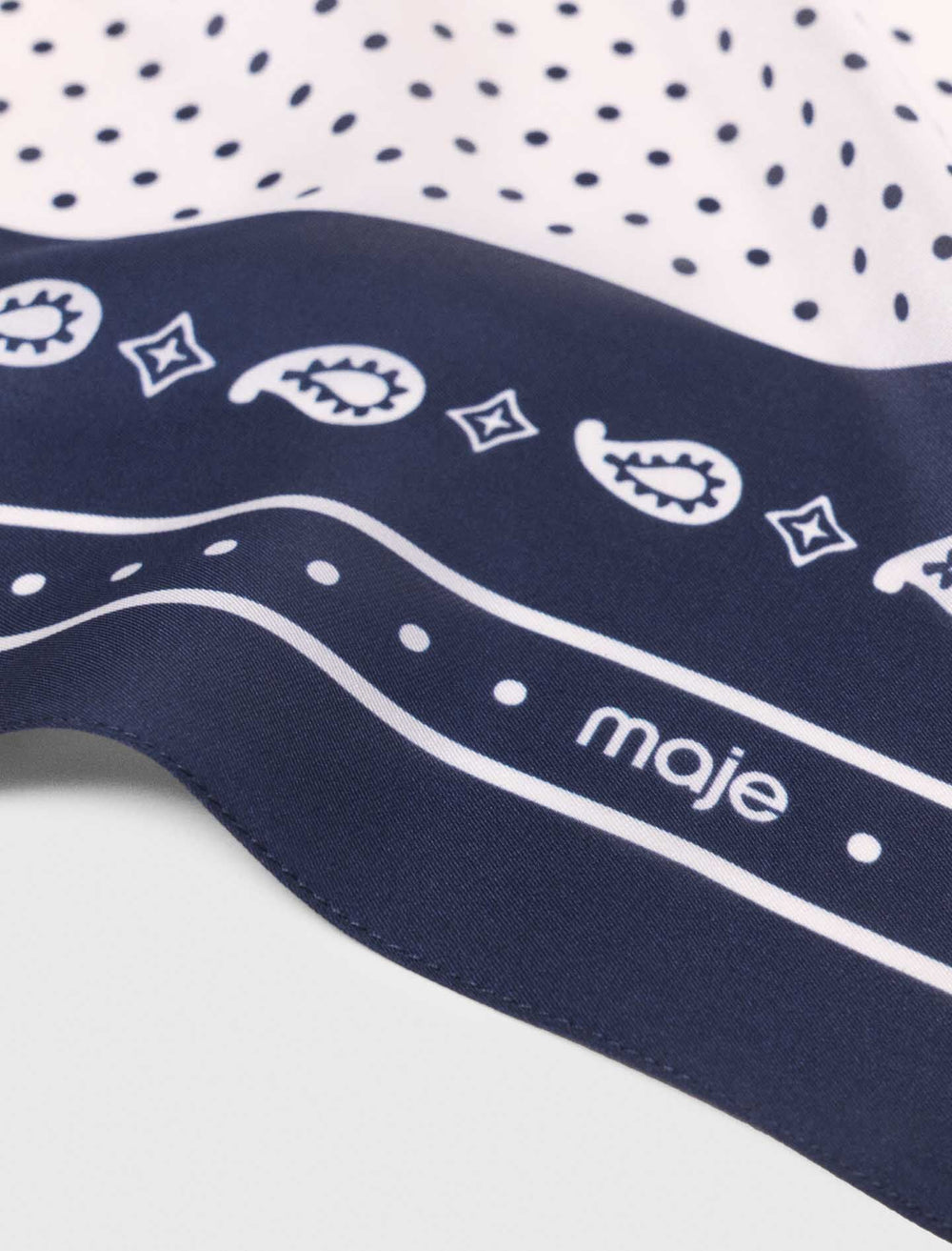 Maje New / 60x60 silk print bandana