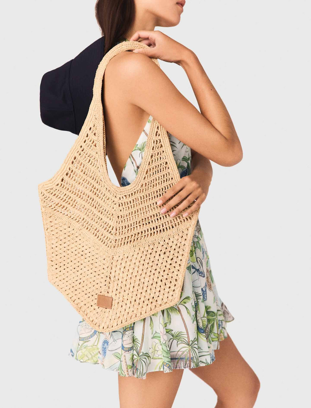 Maje Discount / Natural raffia bag