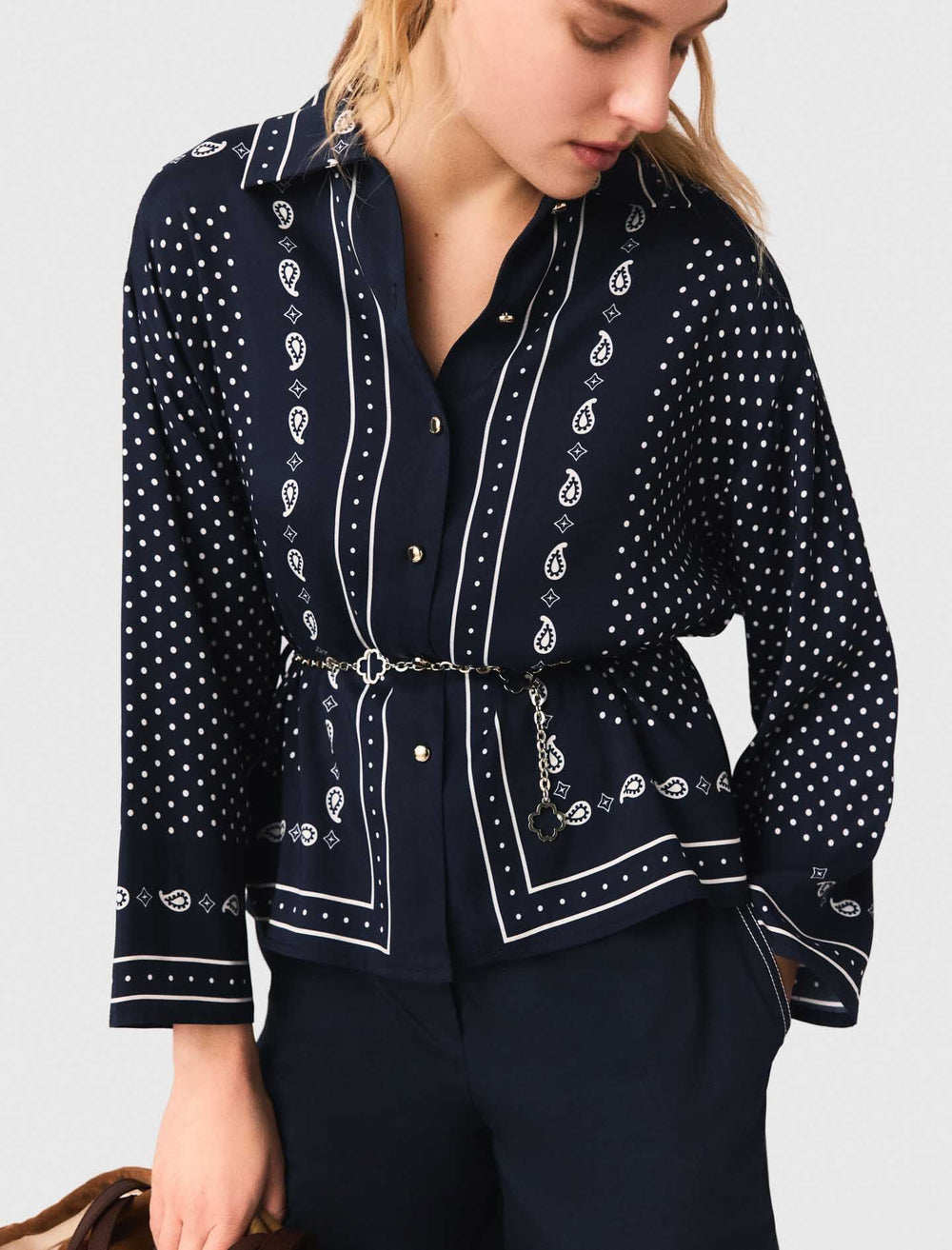 Maje Shop / Flowing printed shirt