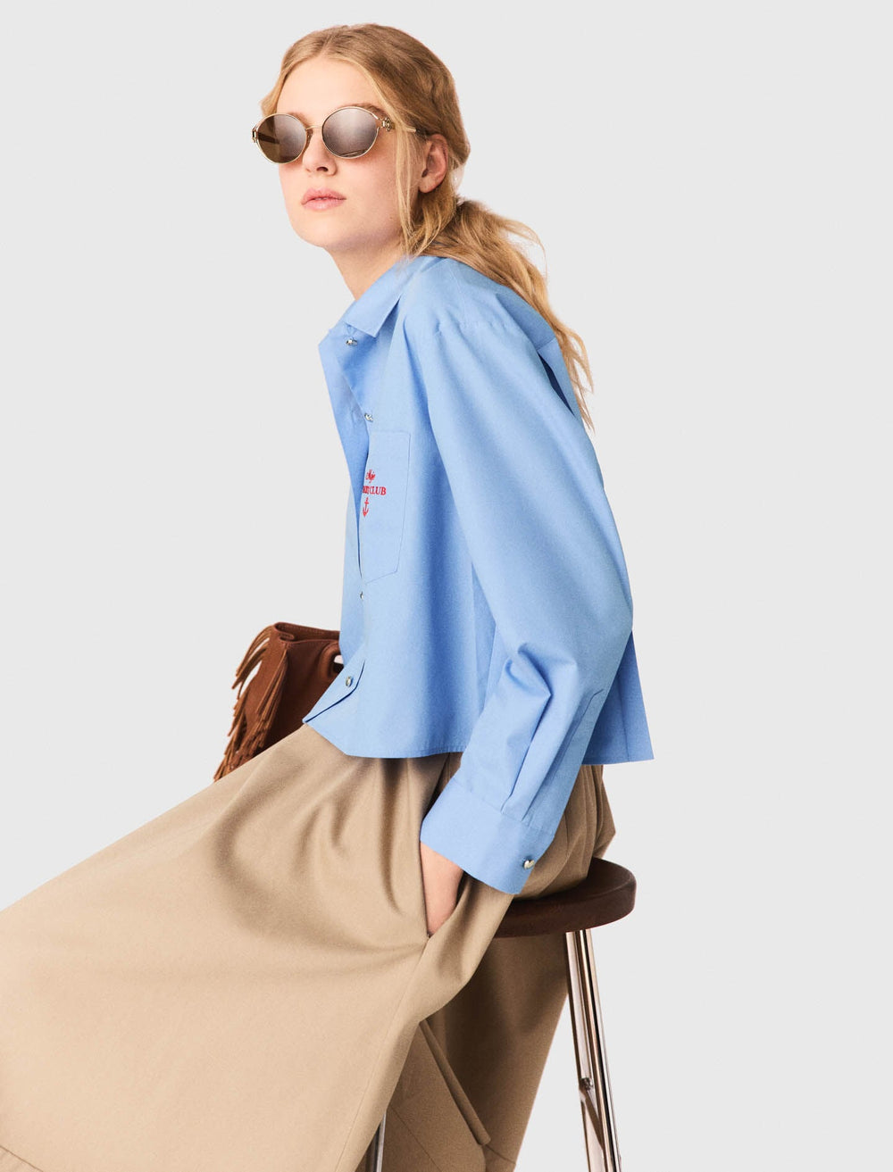 Maje On Sale / Embroidered shirt with pleated back