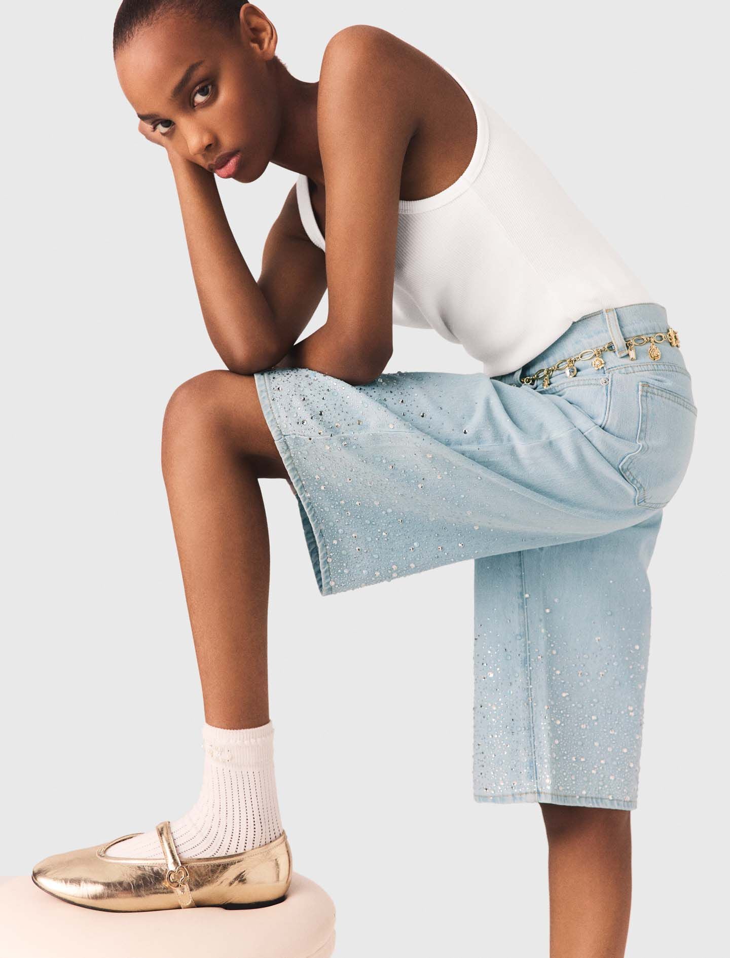 Maje Sale / Rhinestone Bermuda shorts