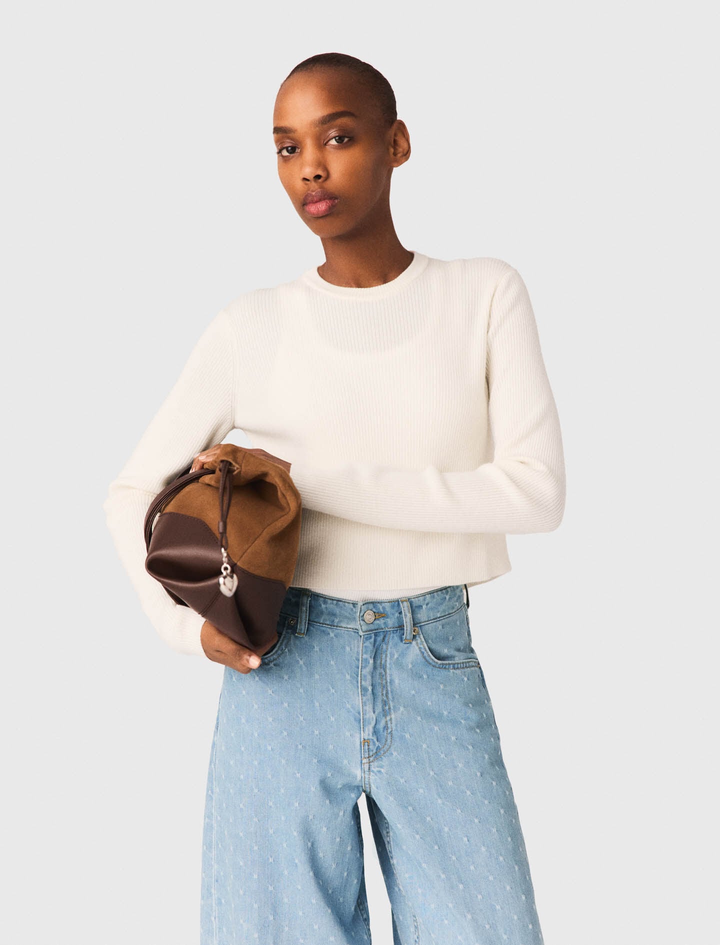Maje Shop / Sweater with jewelled buttons