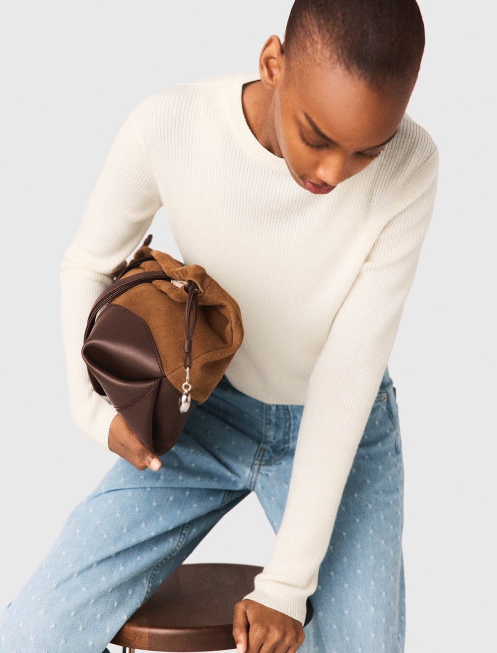 Maje Shop / Sweater with jewelled buttons
