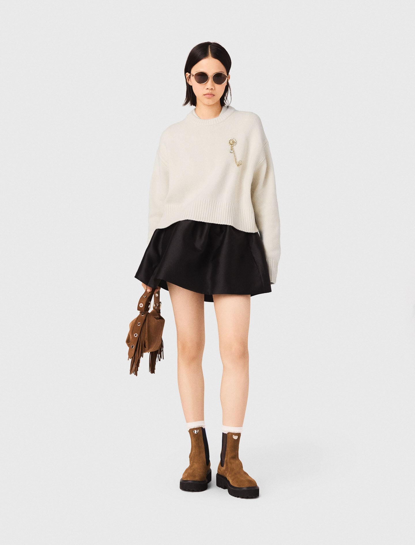 Maje On Sale / Sweater with floral brooch