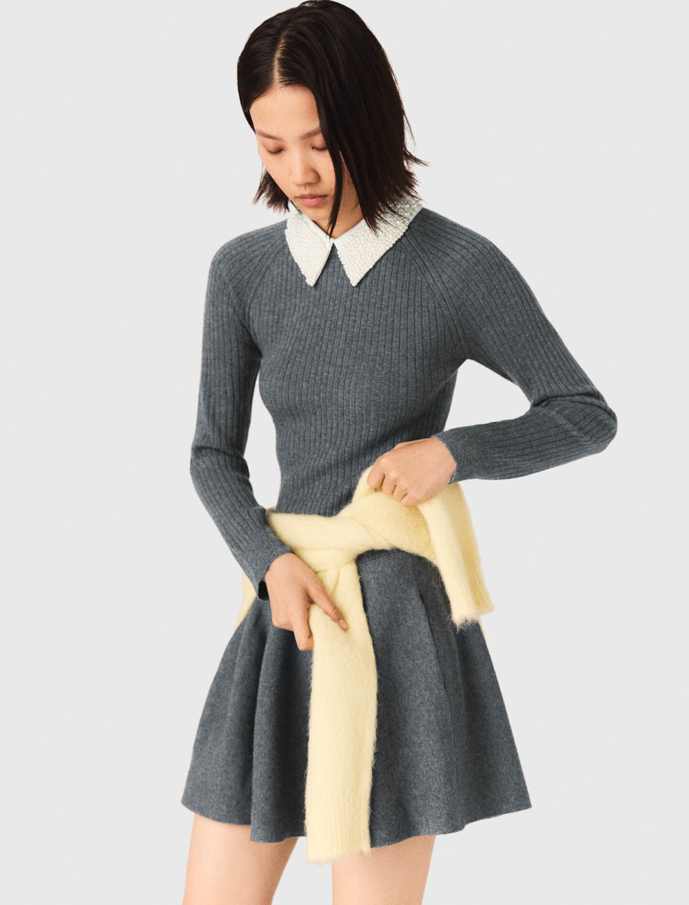 Maje Outlet / Beaded-collar short knit dress