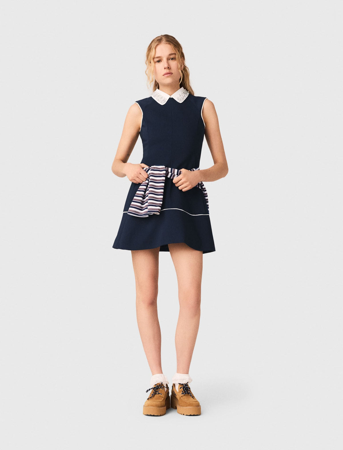 Maje Outlet / Flared dress with contrast trim