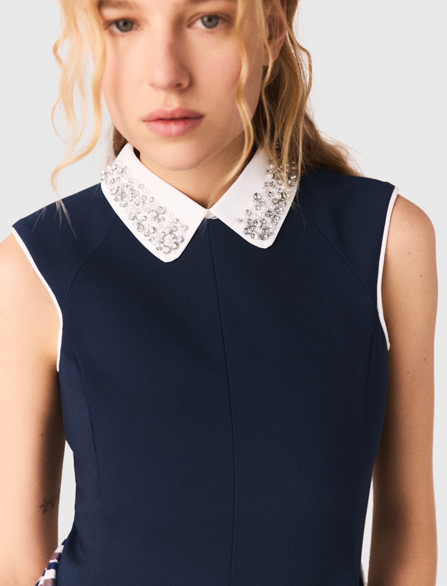 Maje Outlet / Flared dress with contrast trim