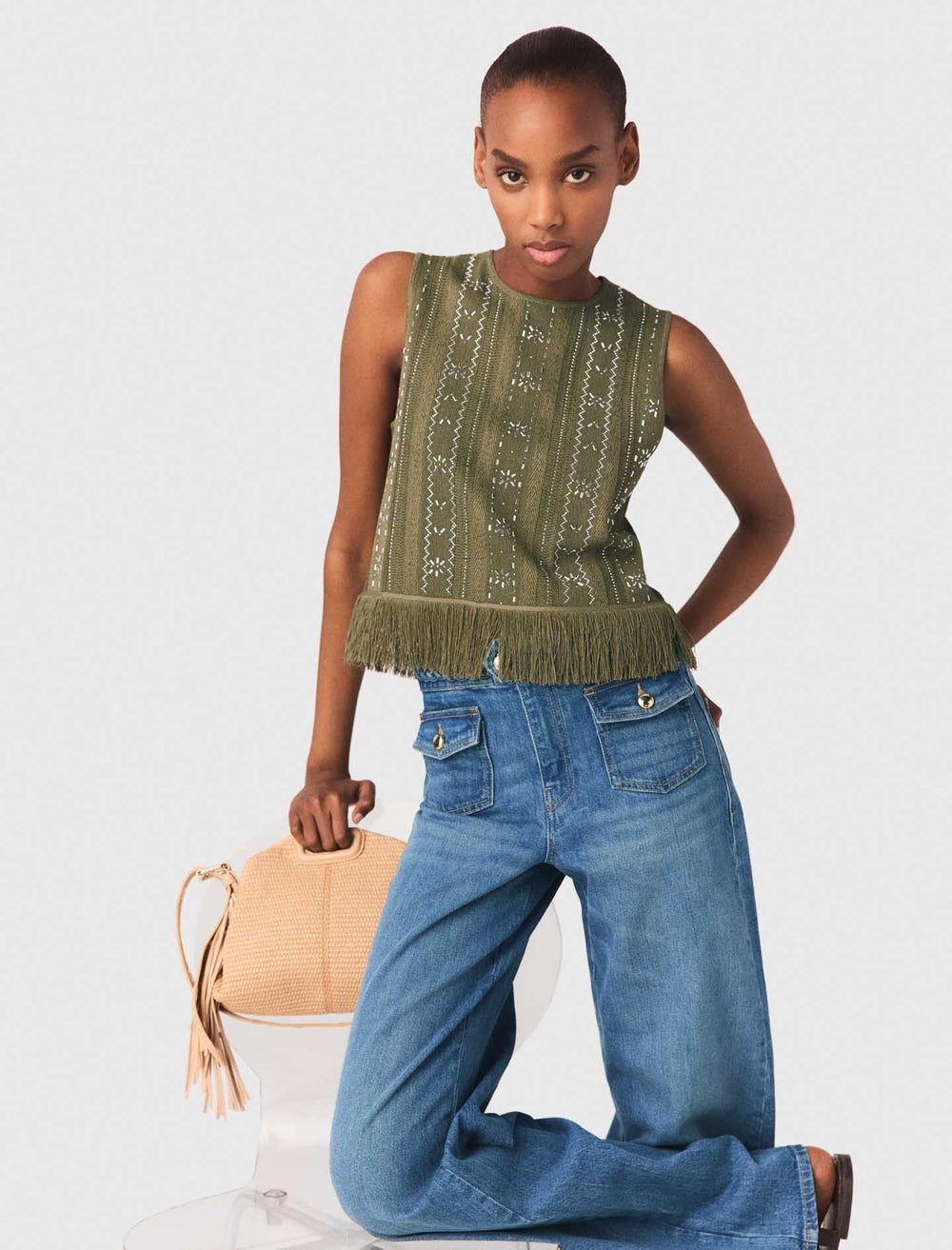 Maje New / Fringed rhinestone flower top