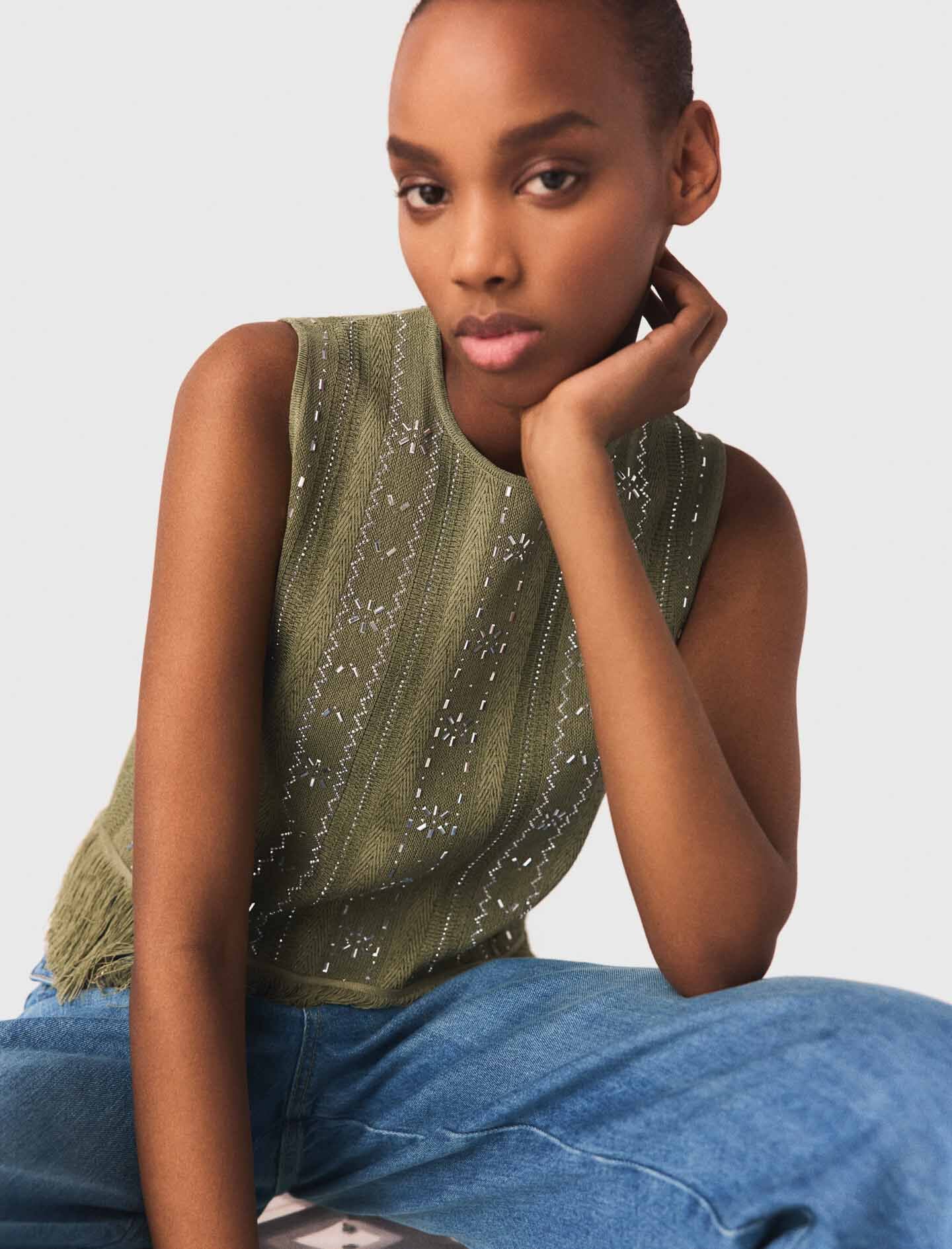 Maje New / Fringed rhinestone flower top