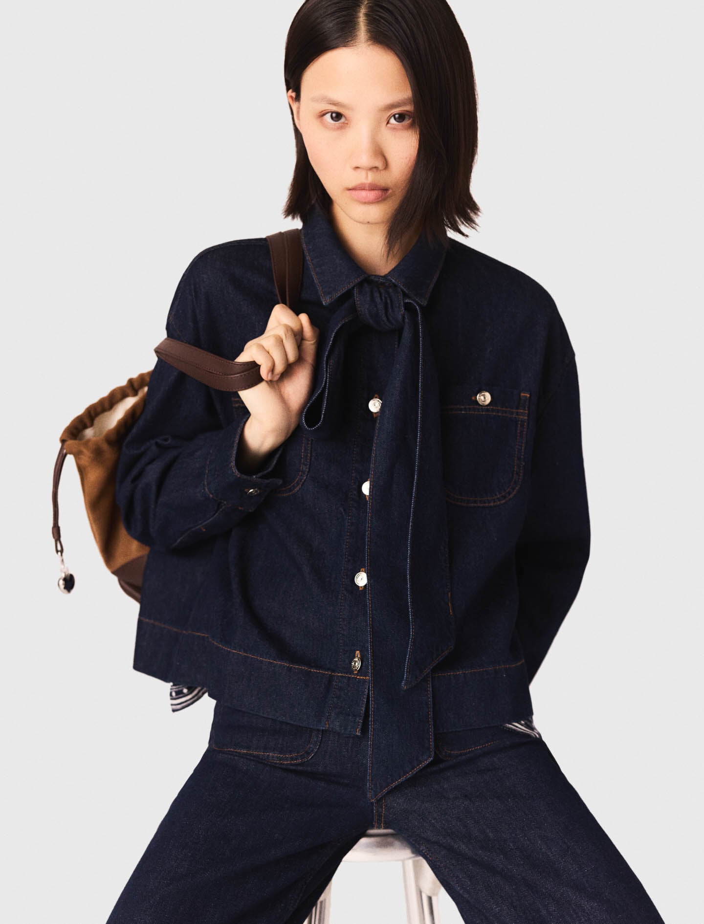 Maje Shop / Denim jacket with bow