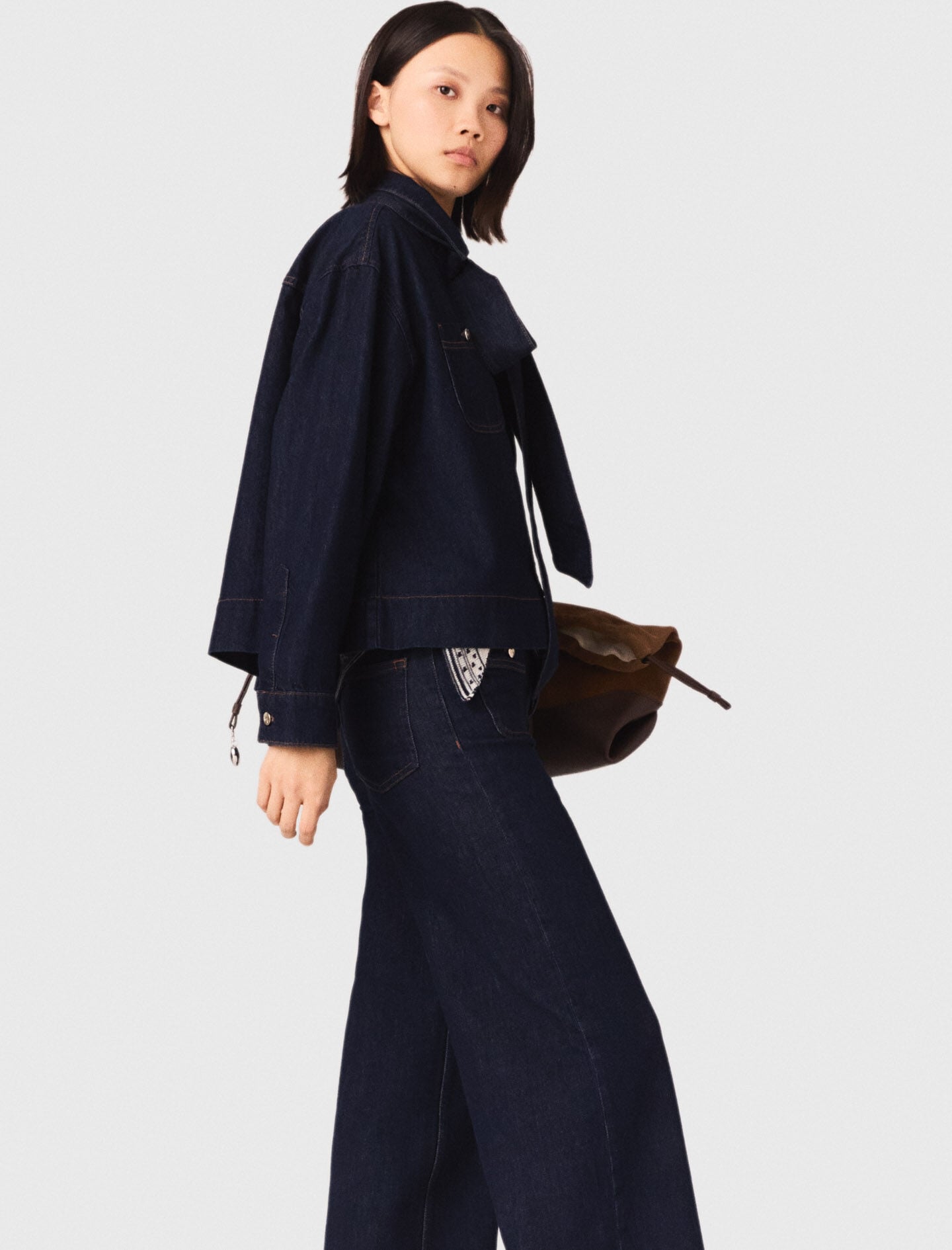 Maje Shop / Denim jacket with bow