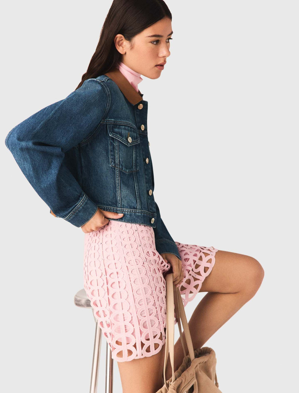 Maje Online / Denim jacket with leather collar