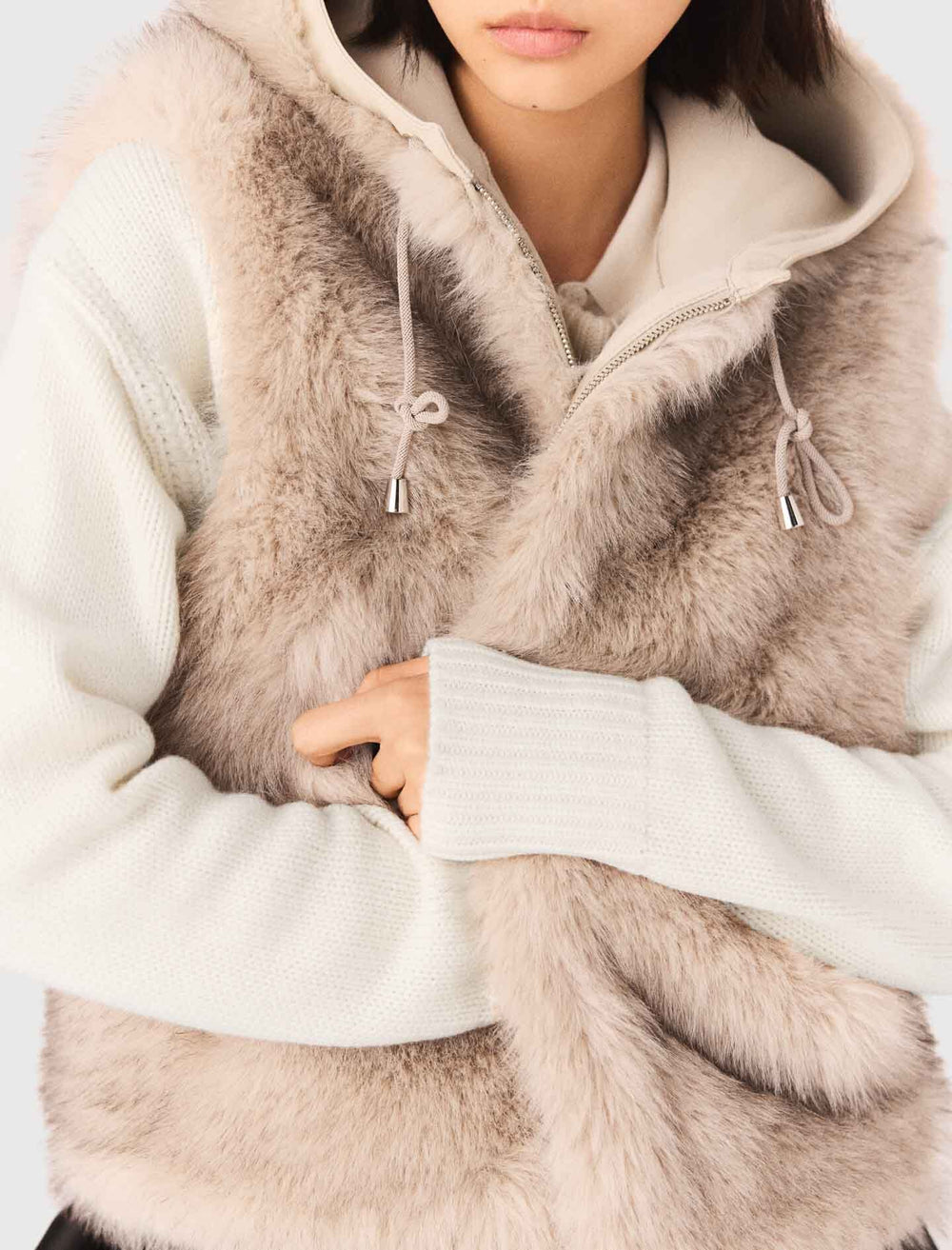Maje Outlet / Short faux fur jacket