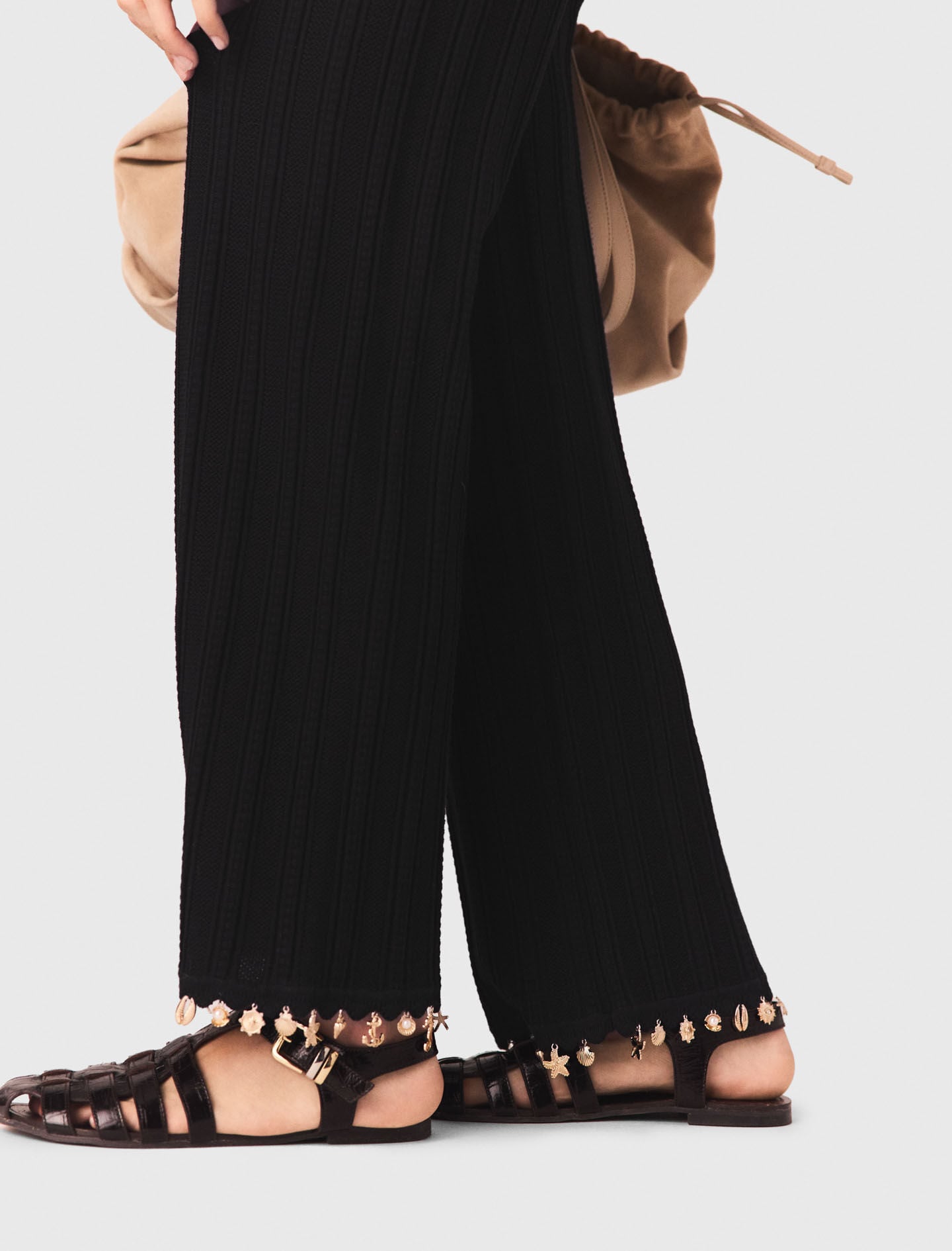 Maje Outlet / Jewelled knit trousers