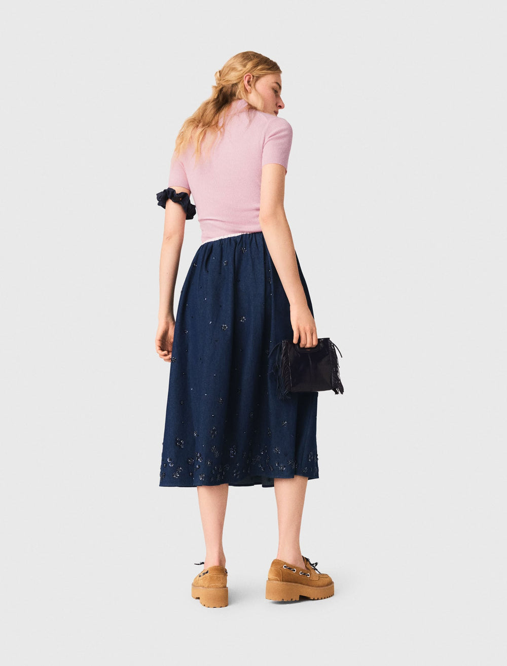 Maje Online / Embroidered denim midi skirt