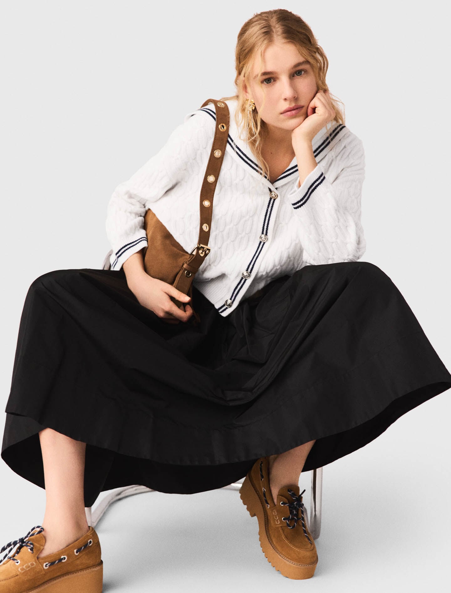 Maje Outlet / maxi skirt with contrast waistband