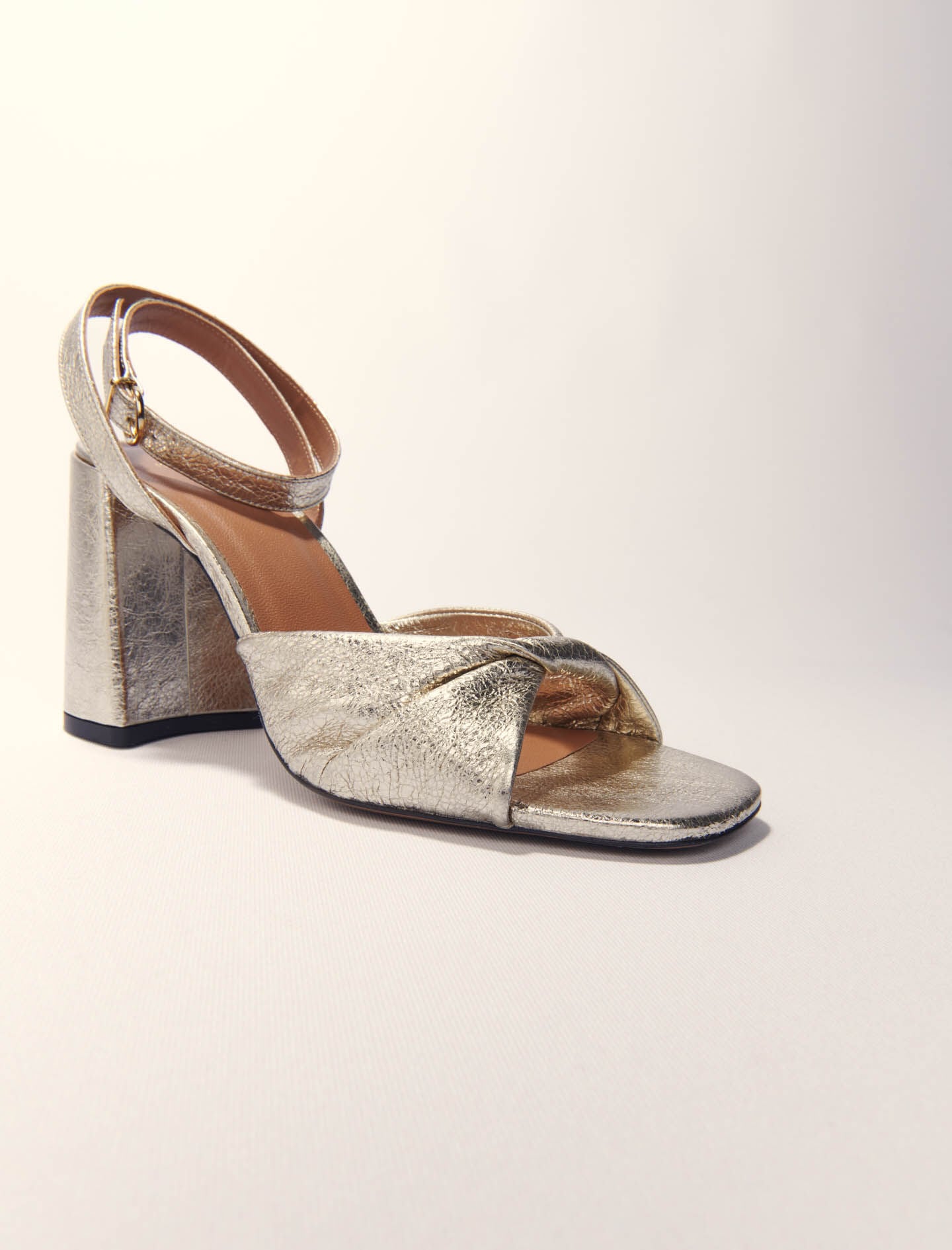 Maje Outlet / Metallic leather sandals with heels