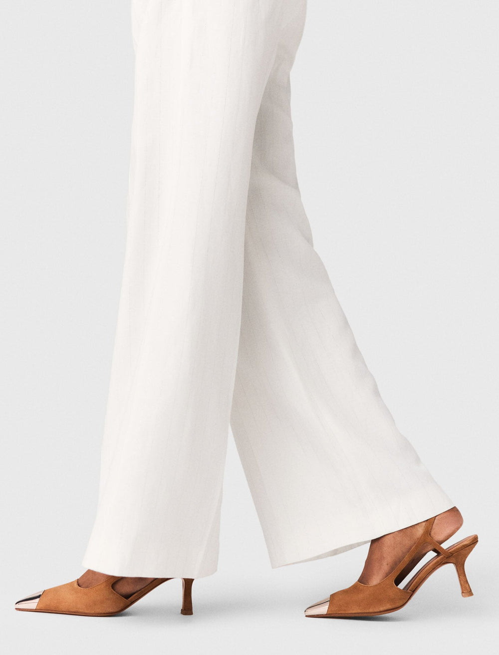 Maje Shop / Metallic-toe suede pumps