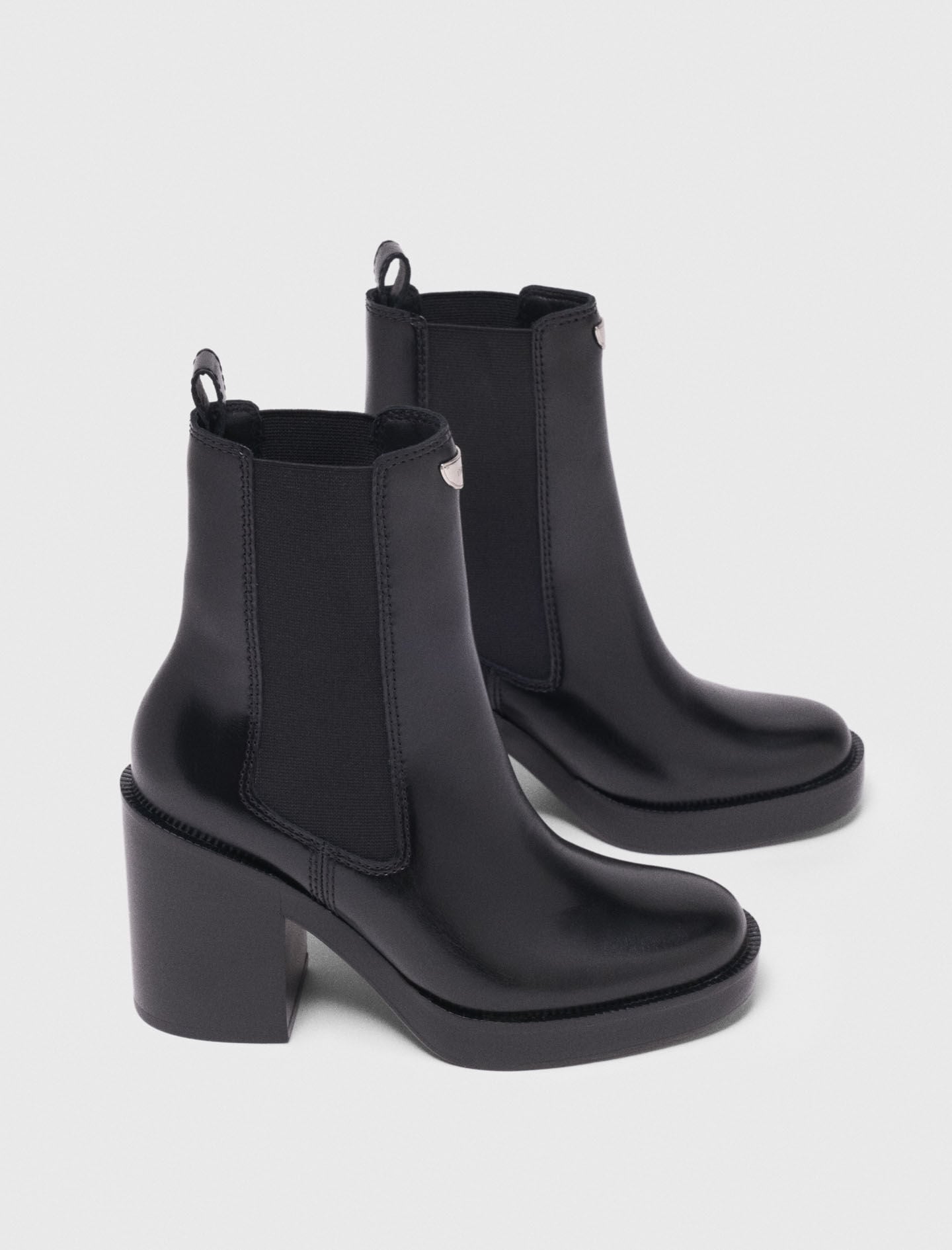 Maje Sale / Heeled leather chelsea boot
