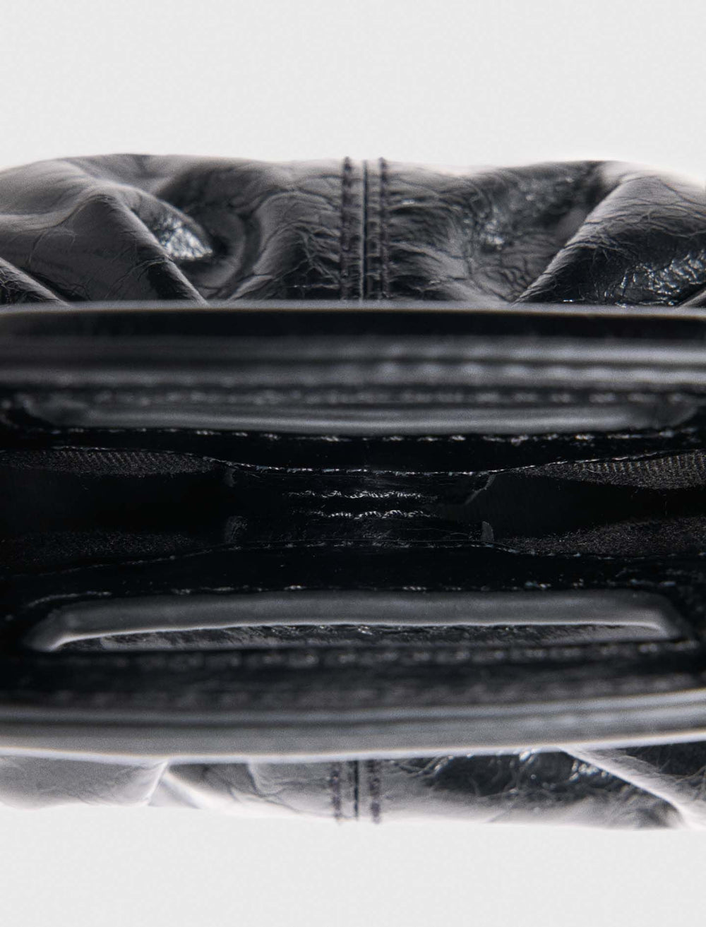 Maje Discount / Crackled leather Milpli mini Clutch