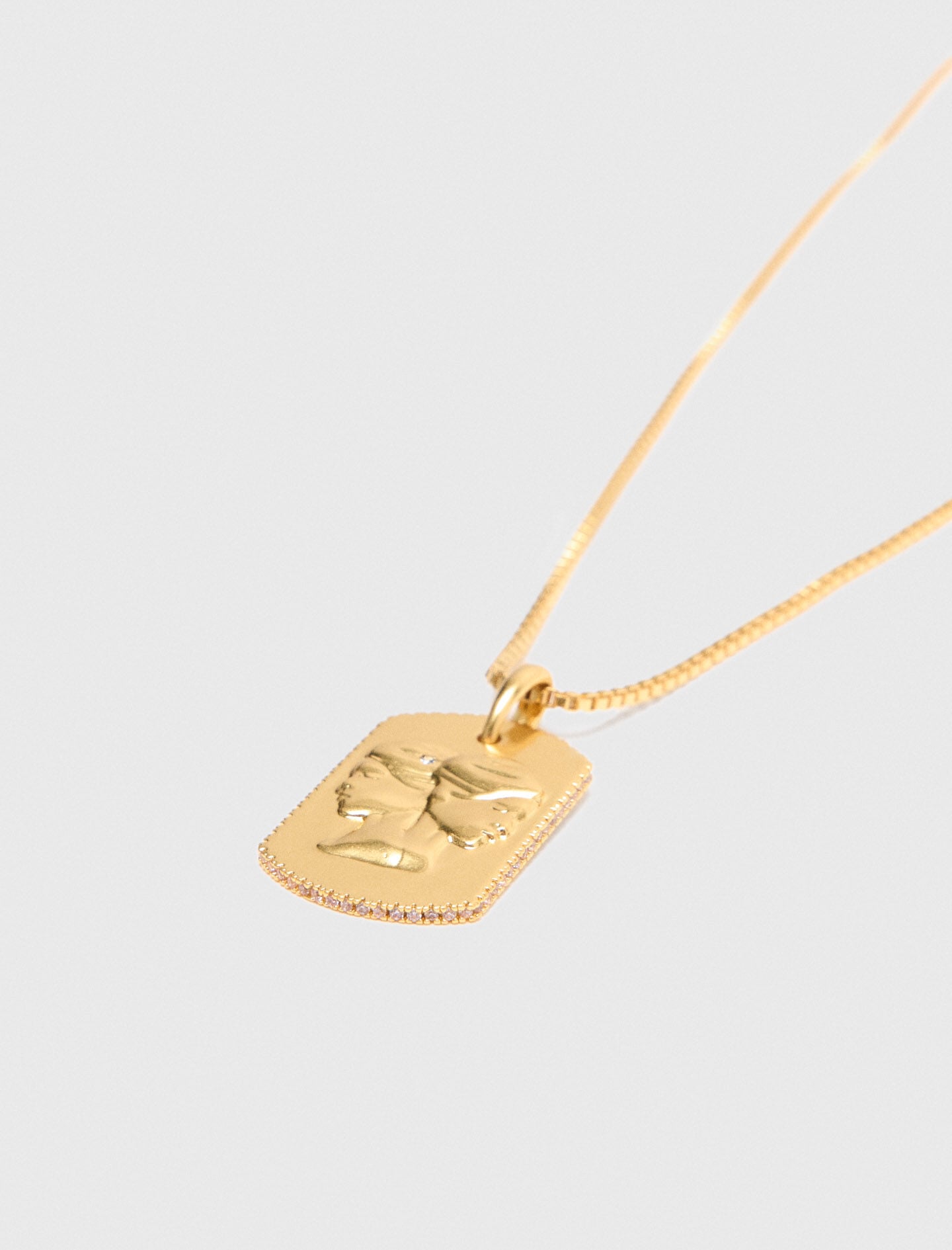 Maje Discount / Zodiac sign plaque necklace