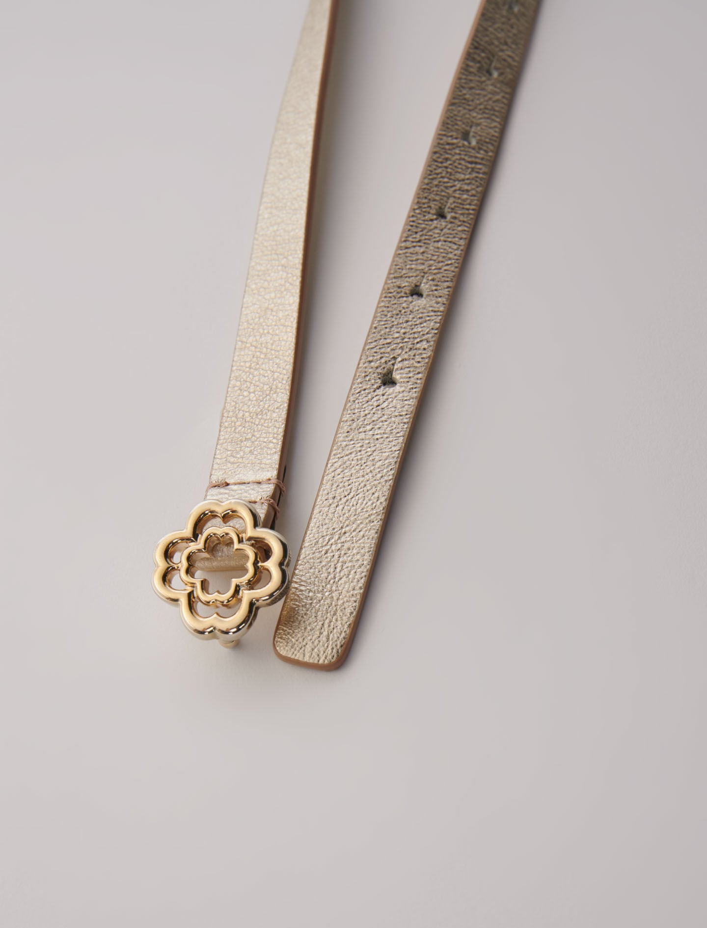 Maje Sale / Slim belt with Clover buckle