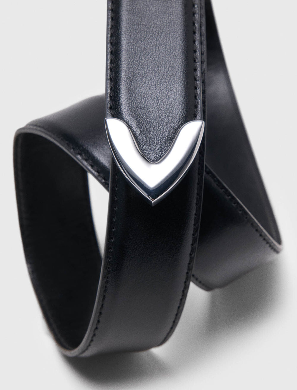 Maje New / Smooth leather belt