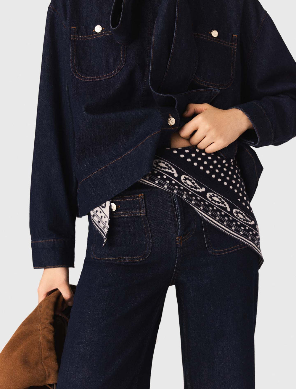 Maje Online / Reversible wool and cashmere scarf
